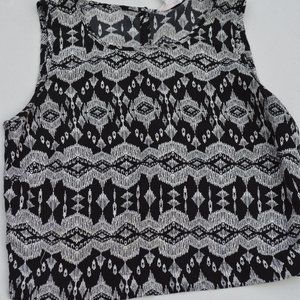 LA Hearts Patterned Crop Top